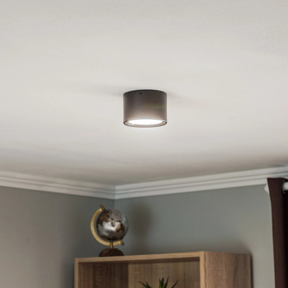 LED downlight Ita en noir avec diffuseur, Ø 10 cm en multicolore